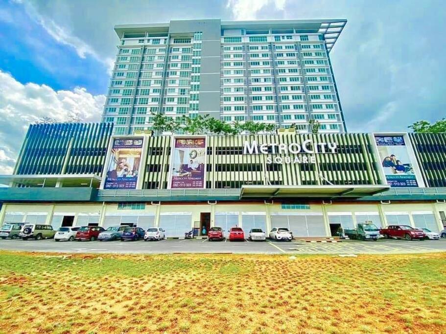 Nz Homestay Metrocity Square Kuching Luaran gambar